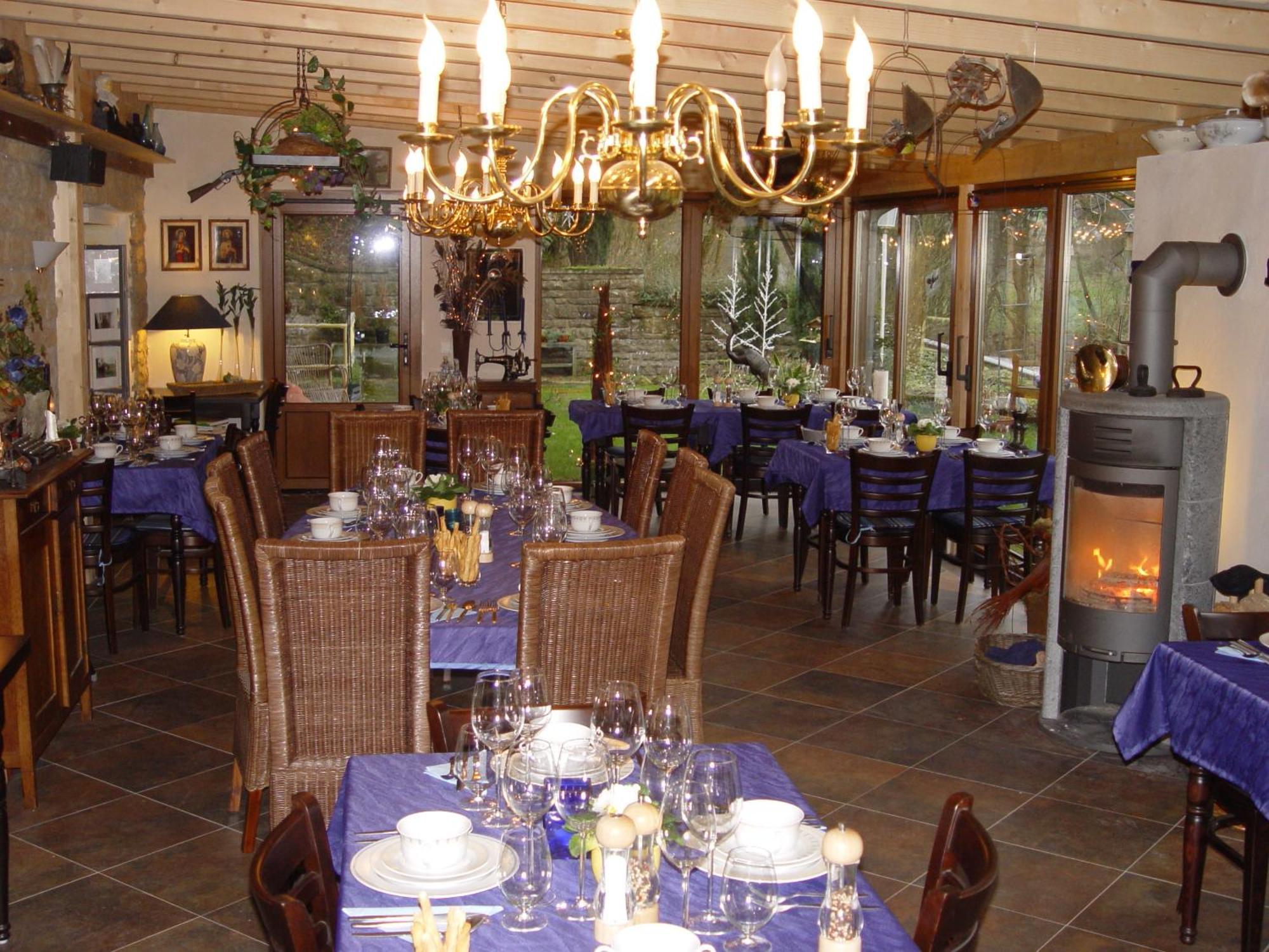 Hotel Altes Zollhaus Naehe Luxemburg à Ammeldingen an der Our Extérieur photo